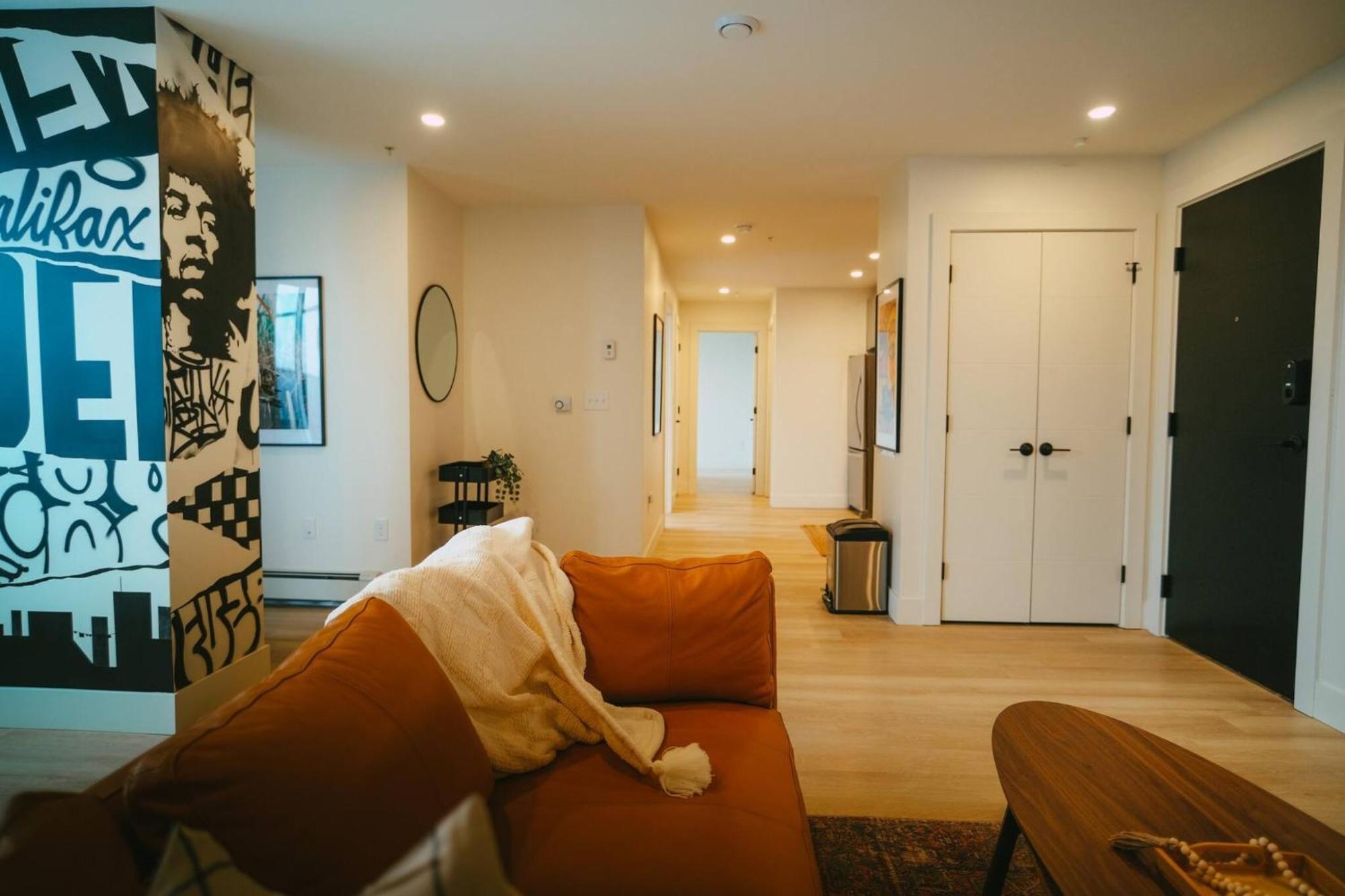 Chic Cozy Retreat - 2Br - Stunning North End Views Apartment Халифакс Екстериор снимка